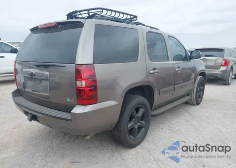 2011 Chevrolet Tahoe Ls z USA, uszkodzony, nr VIN 1GNSCAE09BR145171